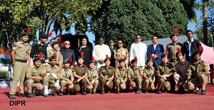 The Governor of Arunachal Pradesh Shri V. Shanmuganathan with NCC Team in the 'At Home� function at Raj Bhawan, Itanagar on 26th January�2017. 